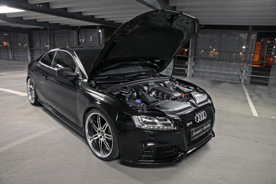 Моторный отсек Audi RS5 Coupe by Senner Tuning 2010 года  (фото 8 из 26)